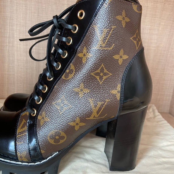 Luis Vuitton - Picture 4 of 10